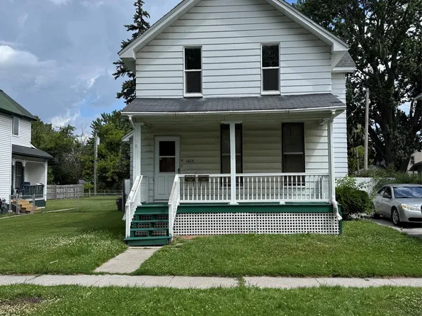 1013 Wall St, Port Huron, MI 48060