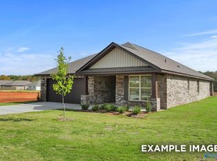 107 Berry Blossom Dr, Toney, AL 35773
