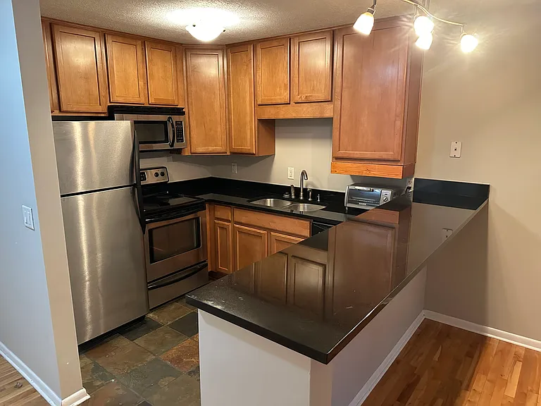 3844 Nicollet Ave #303 — Photo 6