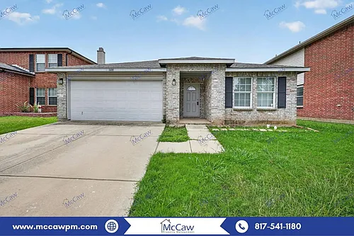 1608 Diamond Lake Trl Photo 1