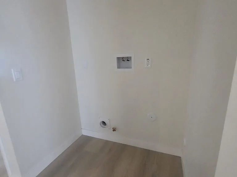 7472 Guthrie St — Photo 31