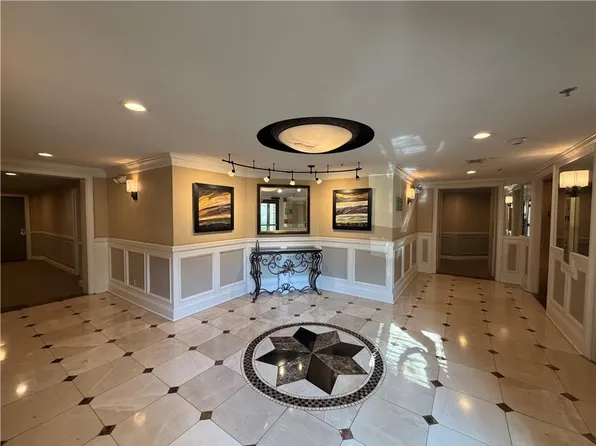 2511 River Green Dr NW #2511, Atlanta, GA 30327