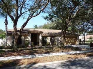 8352 Palm Lakes Ct, Sarasota, FL 34243