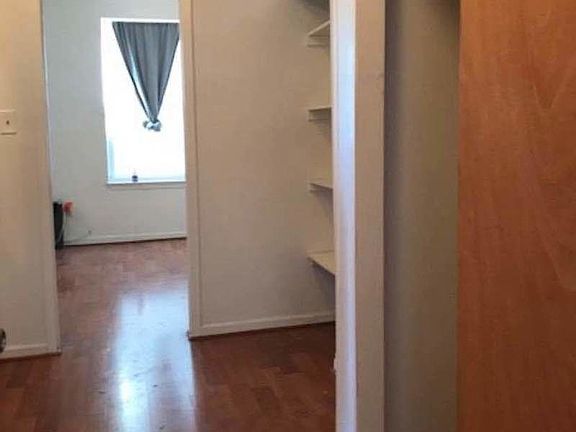 3rd image of 218 Foster Ave #2R