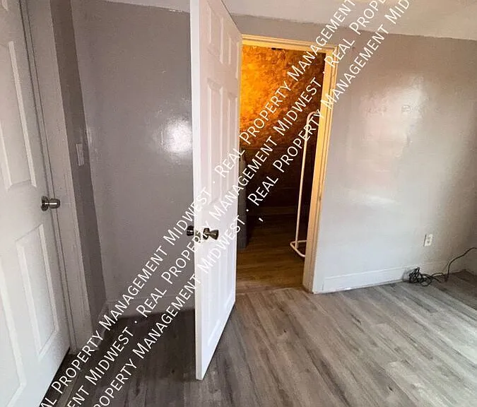 4396 Springfield St — Photo 29