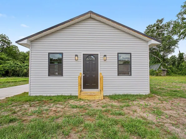 203 Sanders St, Bamberg, SC 29003