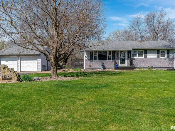 818 N Utah Ave, Davenport, IA 52804