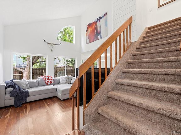 2nd image of 8908 Cloverleaf Circle