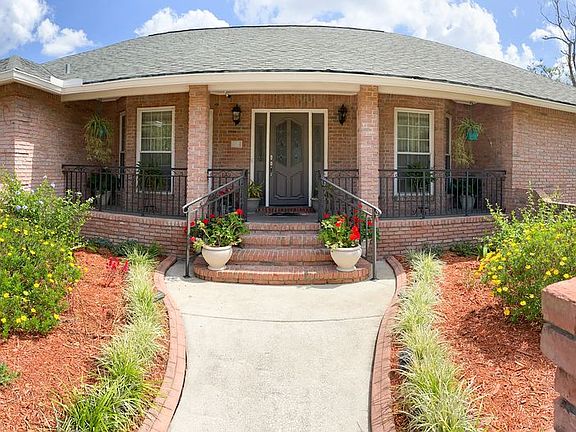 3rd image of 973 Eagle Bend Ct