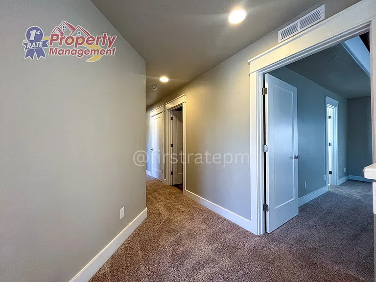 8132 S Red Cliff Ave — Photo 28