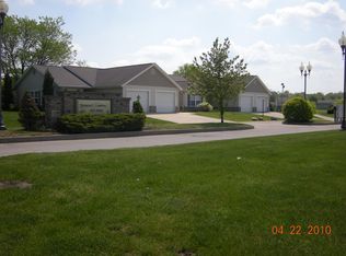 930 Springdale Ln, Terre Haute, IN 47802