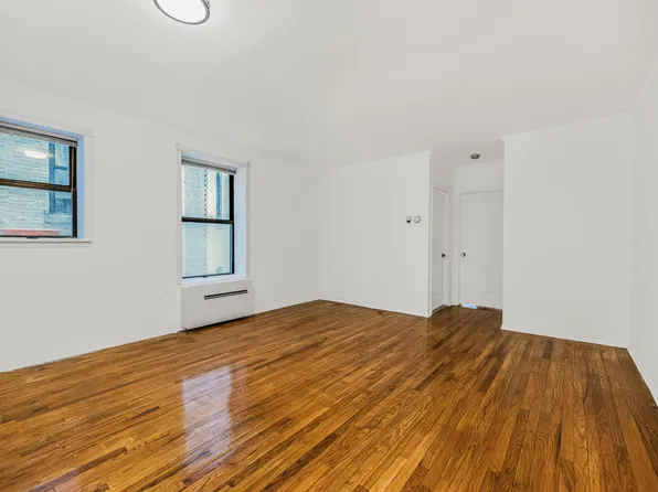 4 West 109th Street image 2 of 15