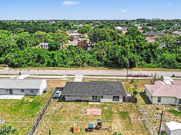 5th image of 2140 Fallon Blvd NE