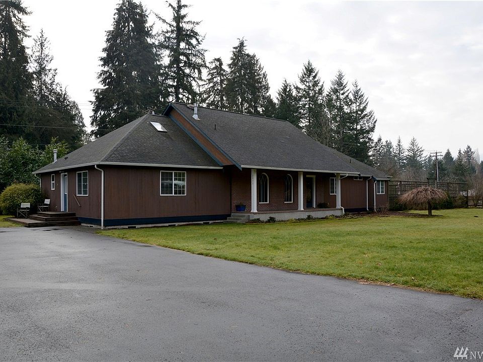 1st image of 2833 Woodgrove St SE