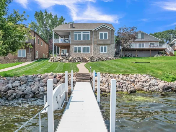 3012 Lakeview St, Milford, IA 51351