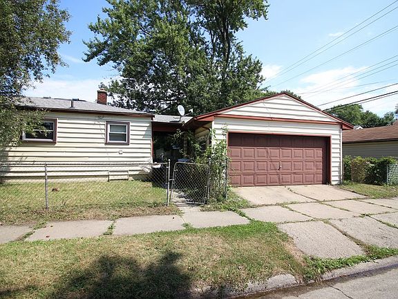 2nd image of 111 W Woodward Heights Blvd