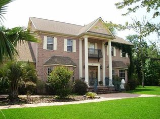 63 Laurel Grove Rd, Brunswick, GA 31523