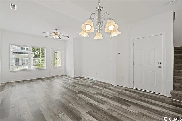 404 Terrace View Ct — Photo 8