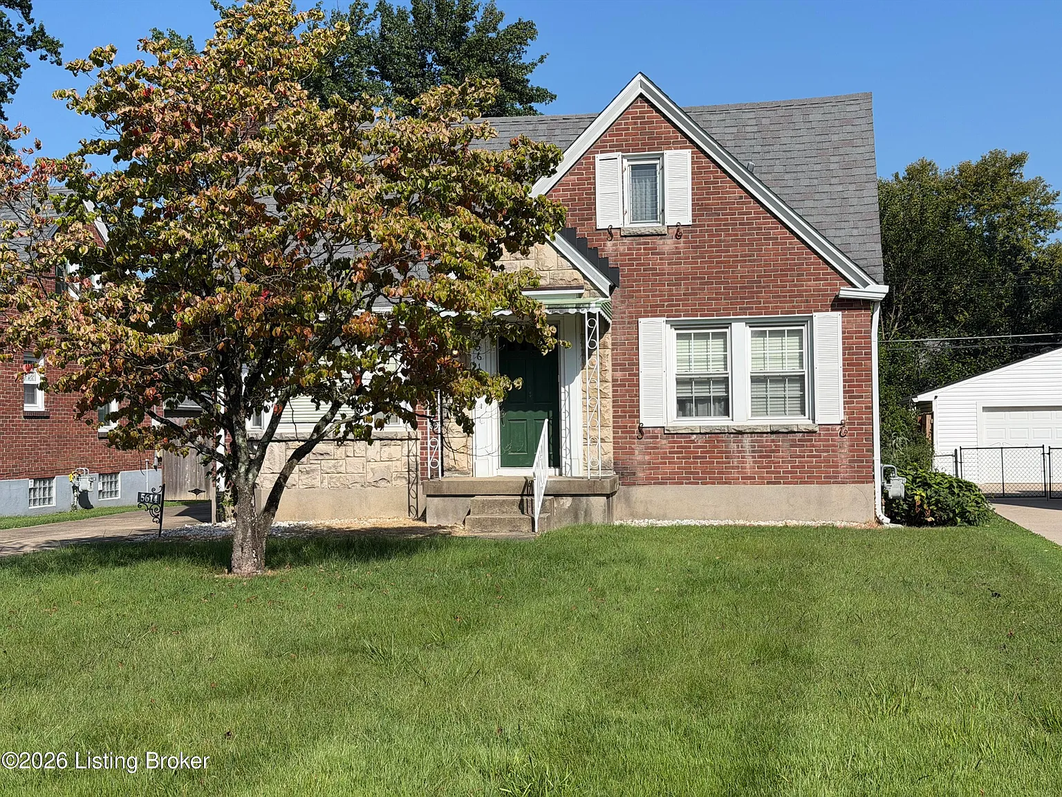 3 bed, 2.0 bath, 1541 sqft, $2,000 — Photo 1