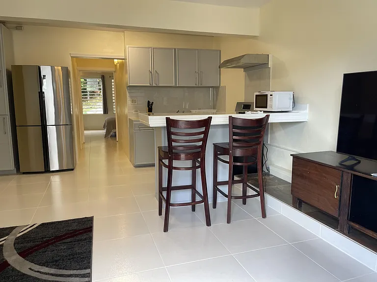 1 Rem St #J — Photo 4