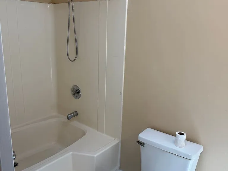2962 Bridgeport Dr — Photo 14