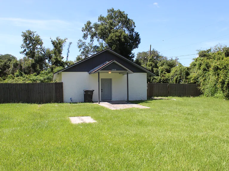 11413 Pruett Rd — Photo 1