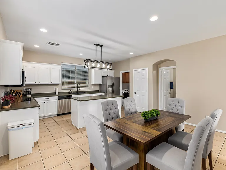3143 S Southwind Dr — Photo 29