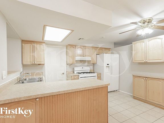 5th image of 19878 N 17th Ln