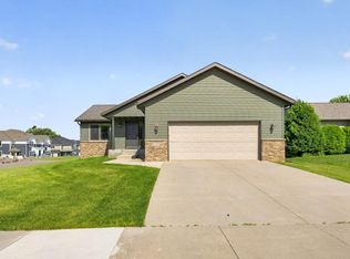 4998 55th Ave NW, Rochester, MN 55901