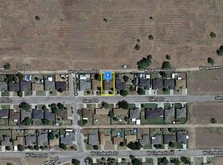 938 Sierra Dr, Pampa, TX 79065