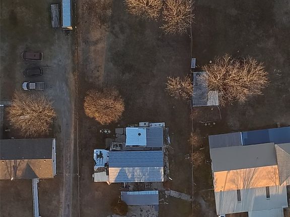 5th image of 1620 County Road 616