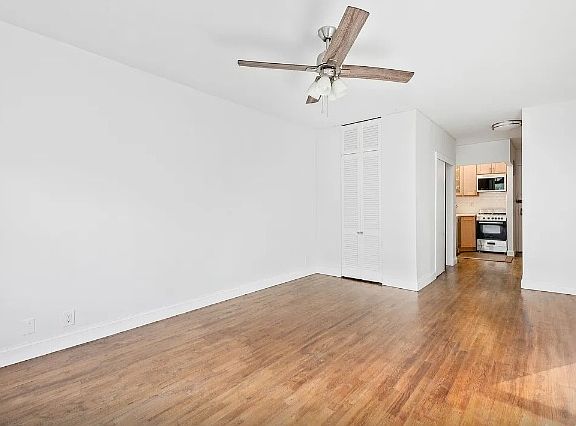 5th image of 229 E 29th St #5CC
