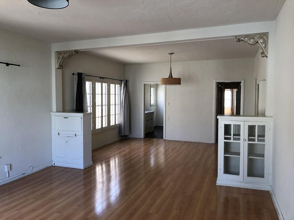 1st image of 356 N Ogden Dr