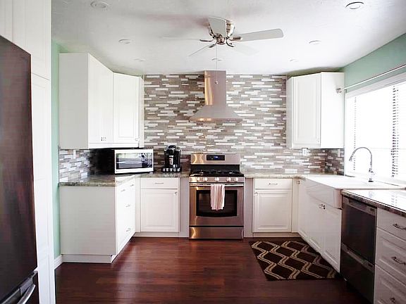 2nd image of 2813 Brandeis Dr