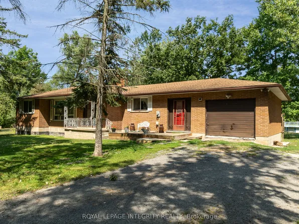 5801 Bossert Rd, Niagara Falls, ON L2H 2H7