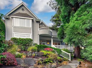 943 18th Ave E, Seattle, WA 98112