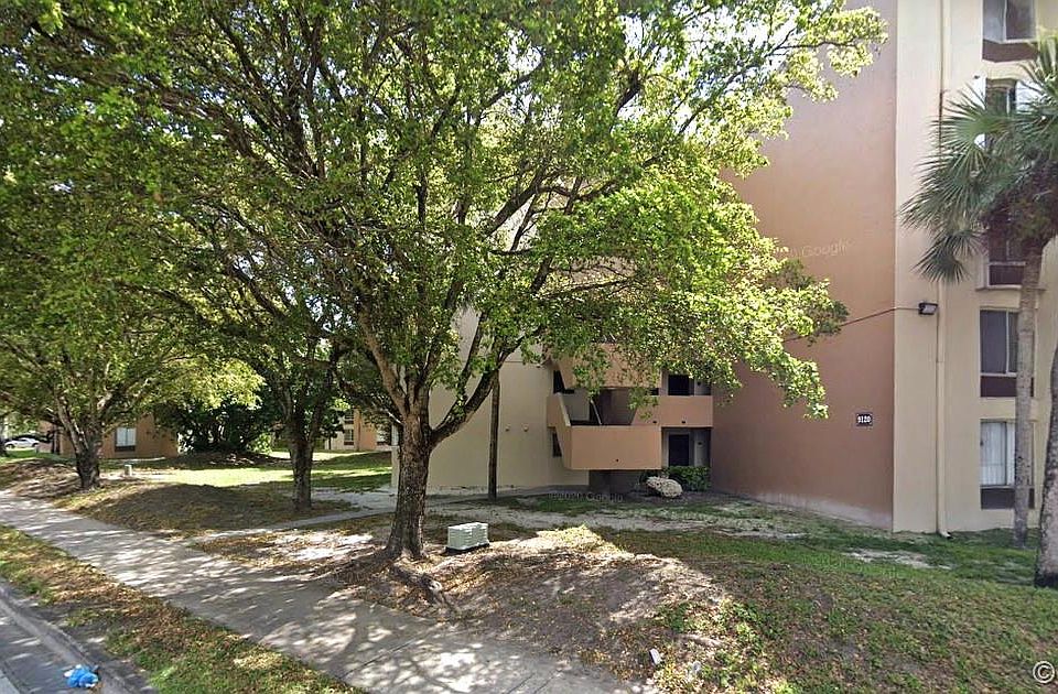 1st image of 9120 Fontainebleau Blvd APT 402