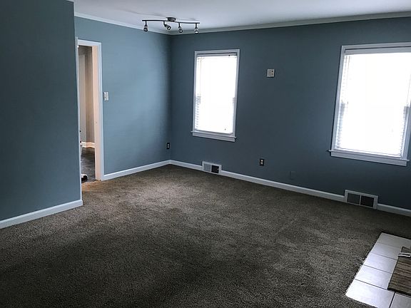 Current Photo - Living Room