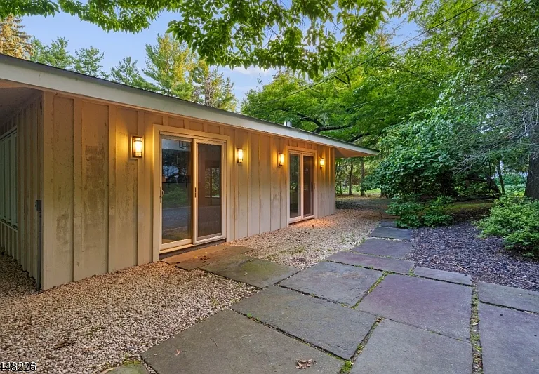 29 Wayside Pl — Photo 38