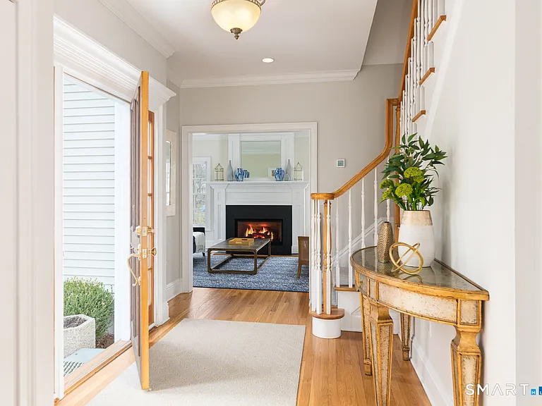 82 Westover Ave — Photo 3