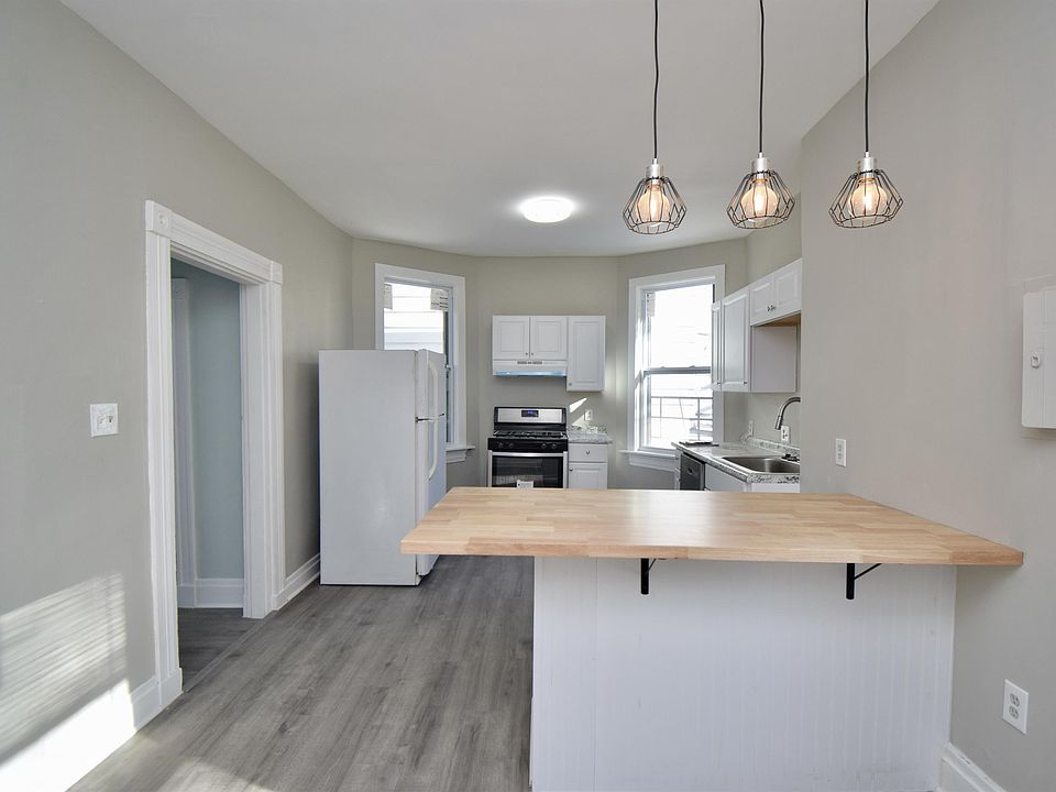 623 Riddle Rd 2, Cincinnati, OH 45220 Zillow