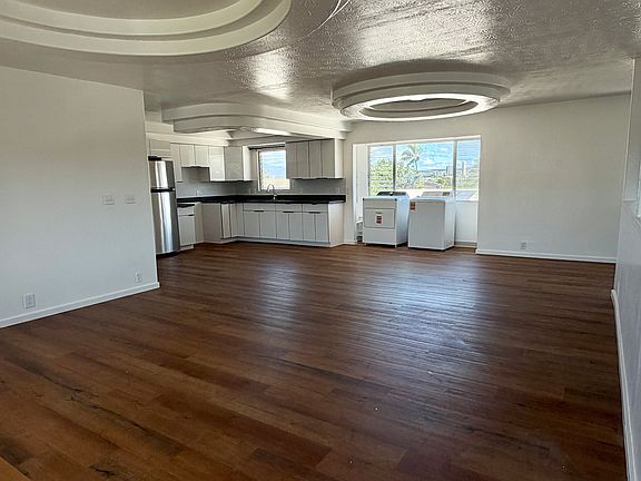 3rd image of 1224 Haloa Dr #0