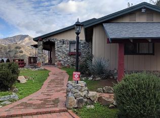 22725 Tollhouse Rd, Clovis, CA 93619