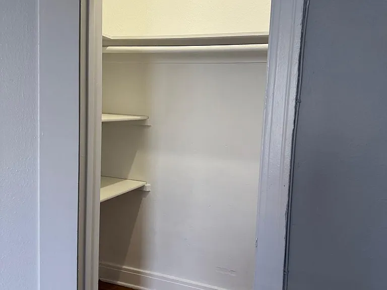 1162 N Kingsley Dr #14A — Photo 17