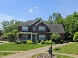 4202 Stonemeadow Ct, Louisville, KY 40218