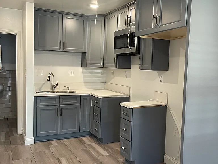 1/2 S Castana Ave — Photo 3