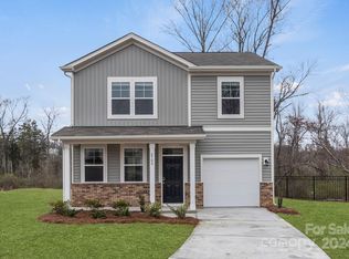 2100 Strawberry Patch St, Charlotte, NC 28208