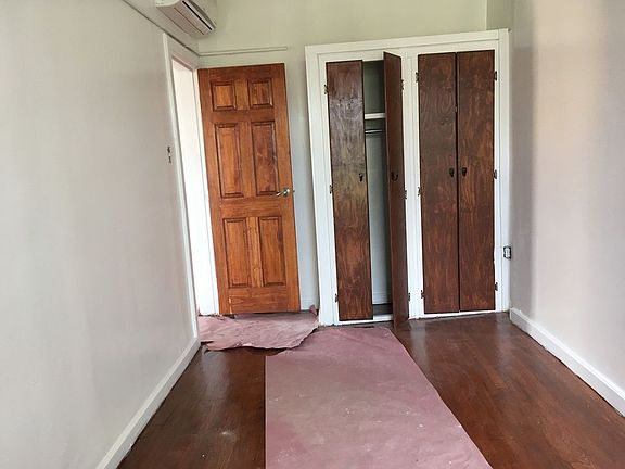 4th image of 119 Macon St #4