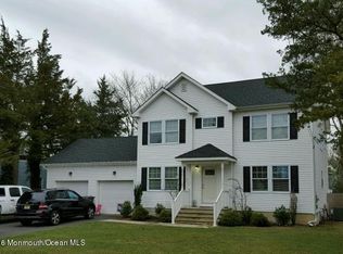 104 Hill Top Dr, Brick, NJ 08724