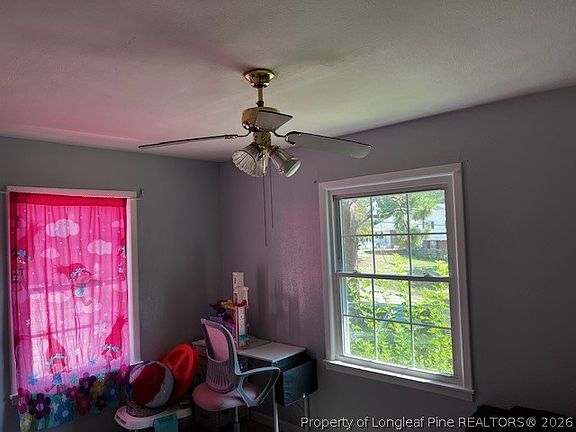 5th image of 1342 Devonshire Dr
